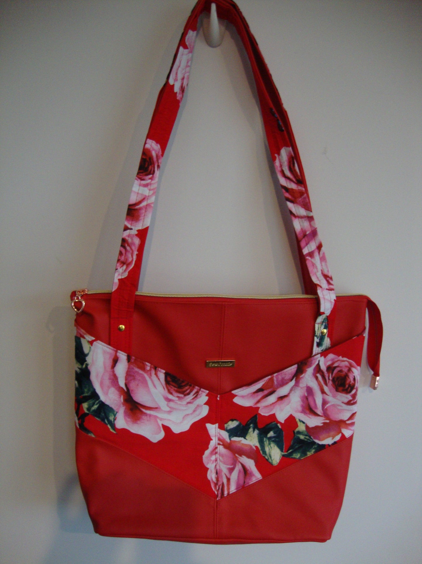 Red and Pink roses with Red Vinyl Tote Bag